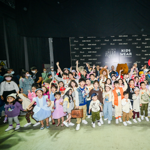 Gap发布2022年秋冬童装新品 携手小模特们精彩演绎KIDS WEAR上海时装周